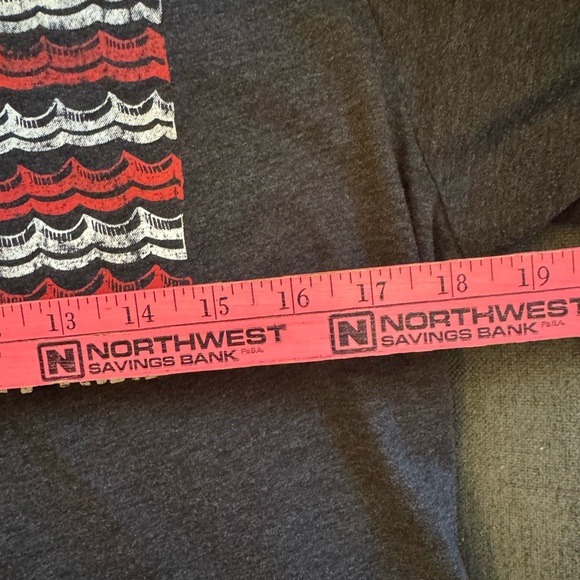 State of Mind Red/White/Grey/Navy American Flag Tshirt Women’s Size L - Picture 5 of 7